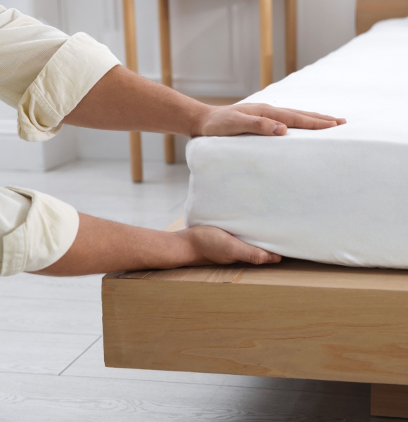 How to care for a fitted sheet so the fabric and elastic last longer