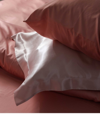 Why are silk pillowcases a great gift?