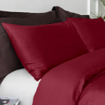 Premium Sateen Bedding Set „Maroon“. Bedding sets 135x200, 140x200 cm, 200x200 cm, 200x220 cm, 220x240 cm. Satin bedding set designed for those who value luxury elegance and superior comfort.