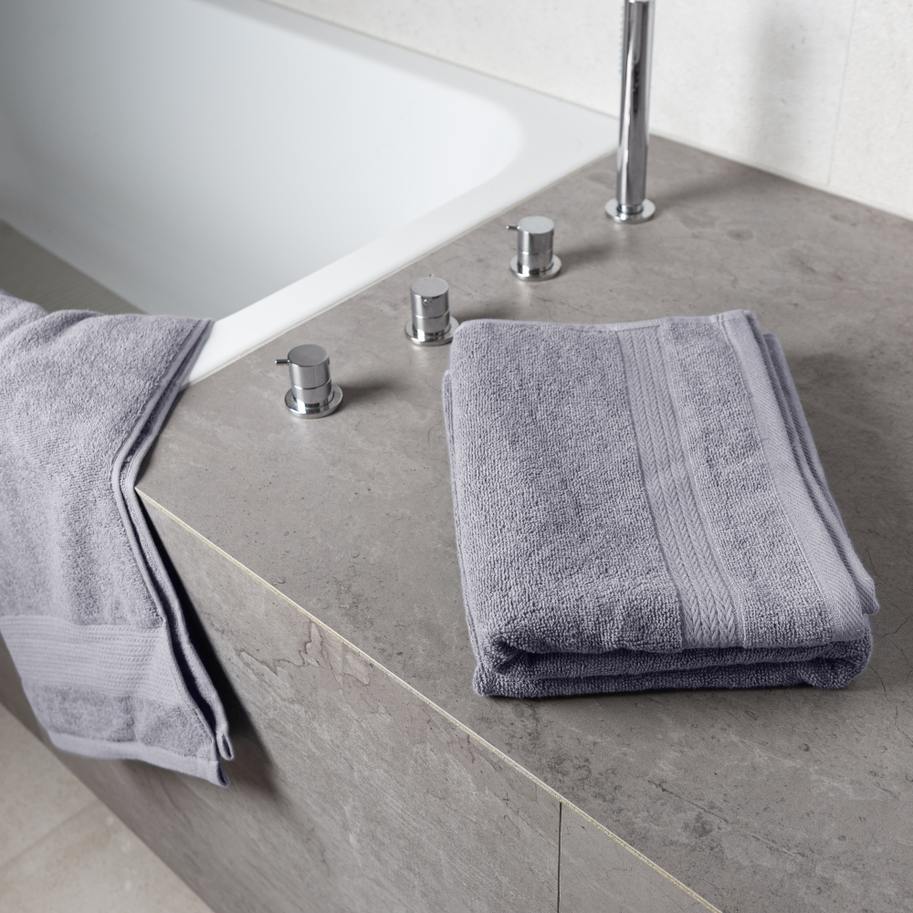 Bath towel “Light Grey”