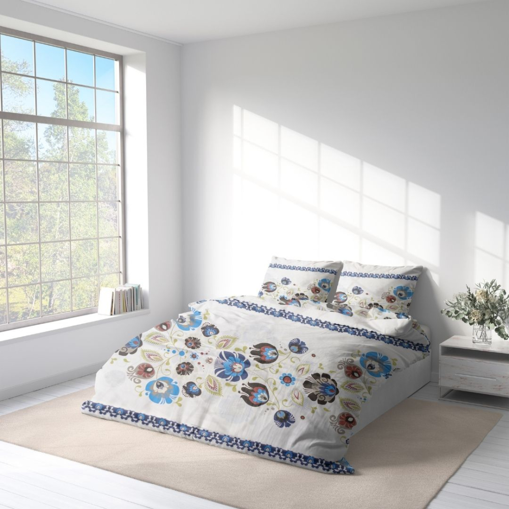 Bedding Set „Blue folk“. Bedding sets with plants, 140x200 cm, 160x200 cm, 200x200 cm, 200x220 cm. White bedding with delicate flower motifs