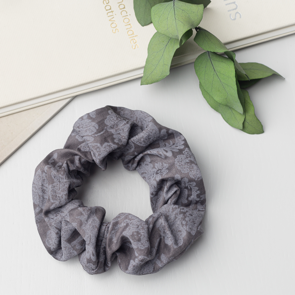 Satin hair scrunchies “Cacao light”. Hair scrunchies