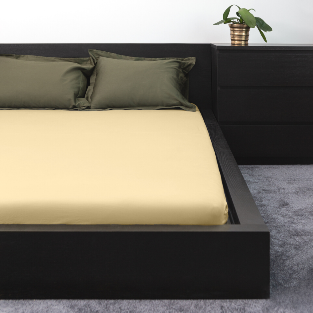 Jersey fitted sheet “Yellow”. Fitted sheets 160x200, 160x200 cm, 180x200 cm. Fresh and soft fitted sheet in a gentle yellow tone.