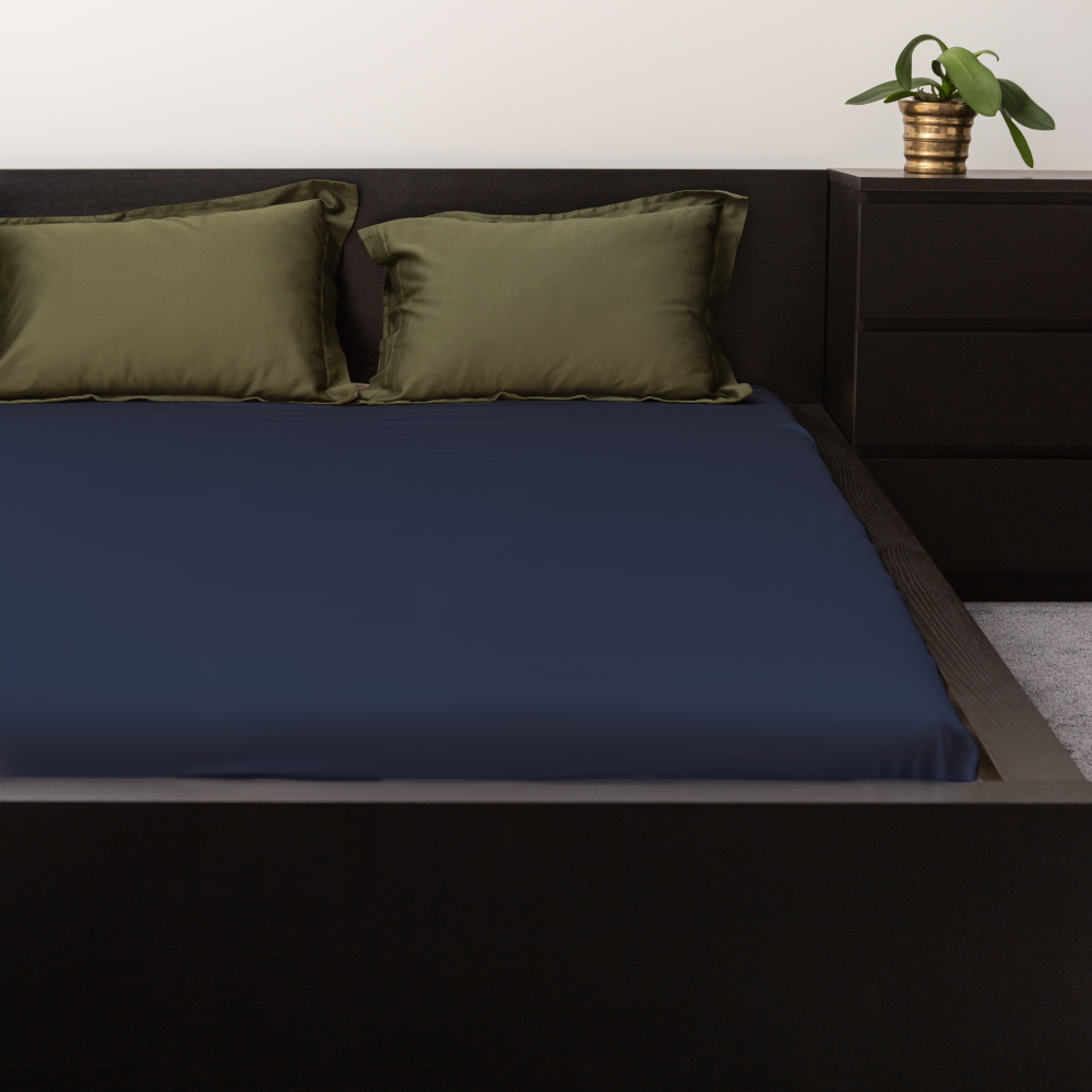 Satin Bed Sheet  „Space“