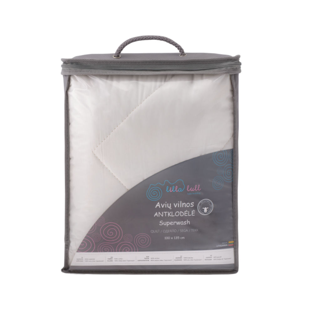 Kids duvet „Superwash“. Baby bedding, 100x135 cm. Soft and lightweight children’s comforter