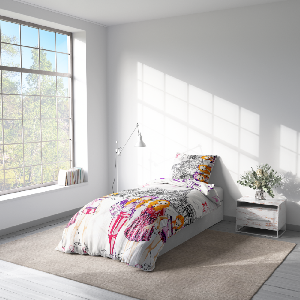 Children’s Bedding Set „Eiffel violet”. Patterned bedding sets, 140x200 cm. Kids' bedding with eiffel tower, arc de triomphe, and colorful designs.