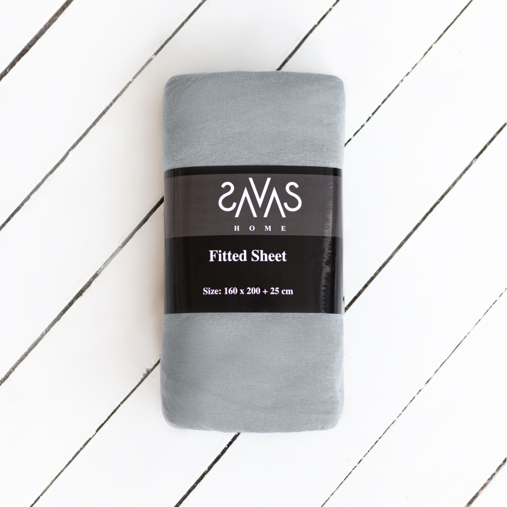 Jersey fitted sheet “Grey”. Fitted sheets 180x200, 90x200 cm, 140x200 cm, 160x200 cm, 180x200 cm, 200x220 cm. Breathable and easy-care grey fabric for added comfort.