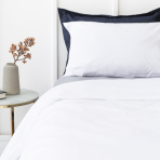 Bedding Set „Pearl“. Bedding sets 135x200, 140x200 cm, 150x200 cm, 160x200 cm, 180x200 cm, 200x200 cm, 200x220 cm, 220x240 cm. Stylish white bedding set, perfect for a modern and minimalistic bedroom.