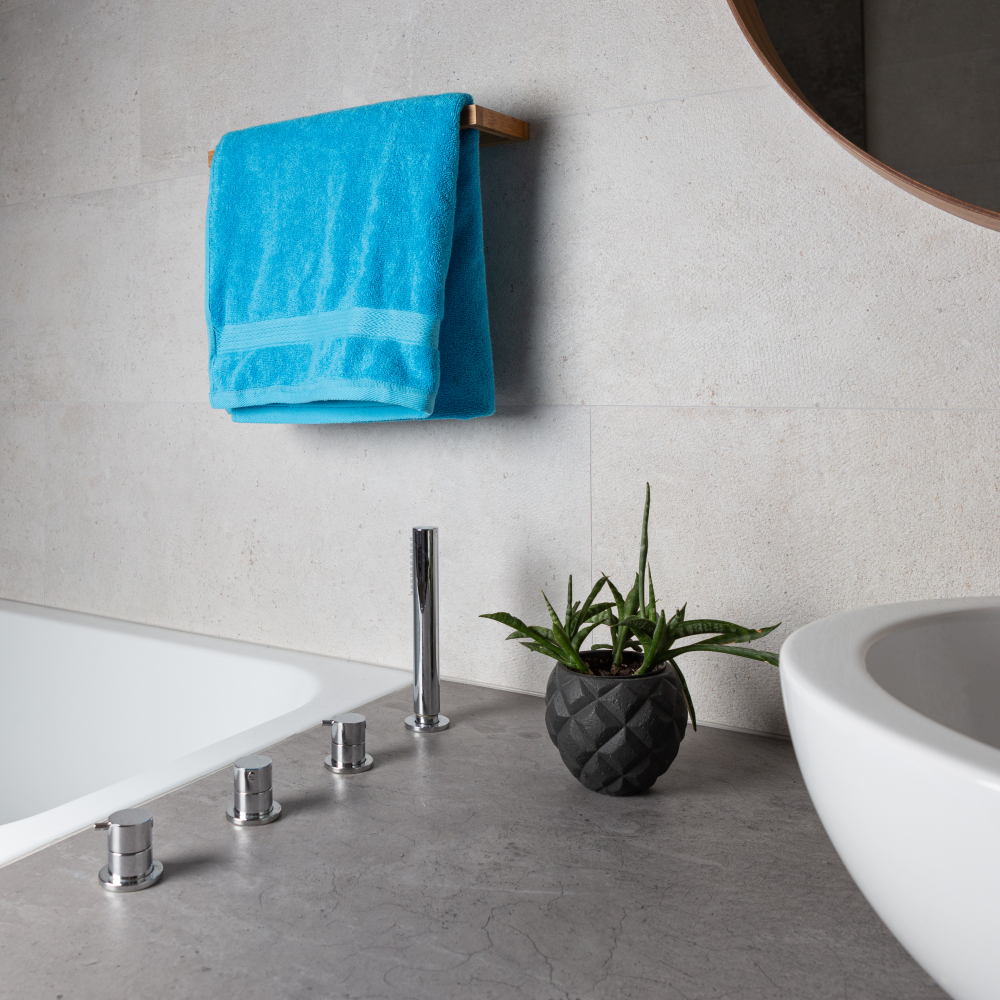 Bath towel “Aqua”