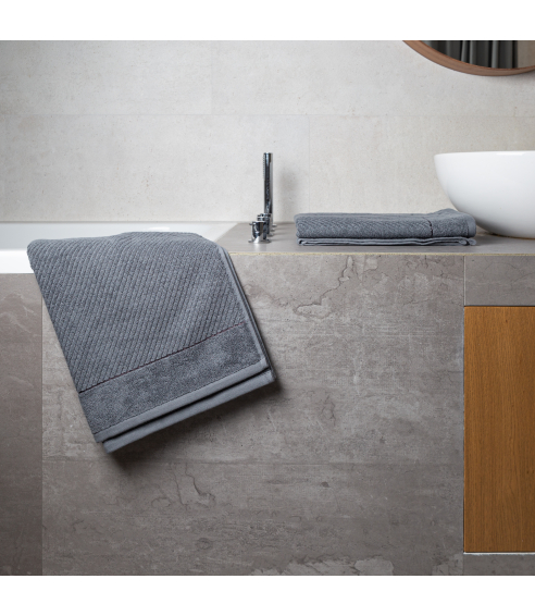 Bath towel “Dark Grey”