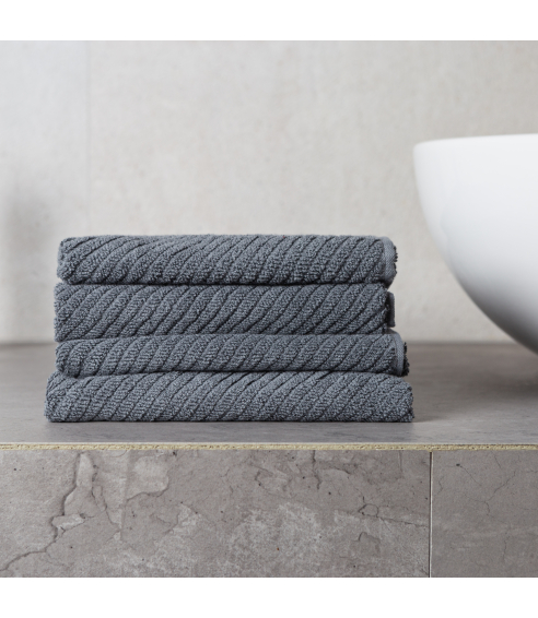 Bath towel “Dark Grey”