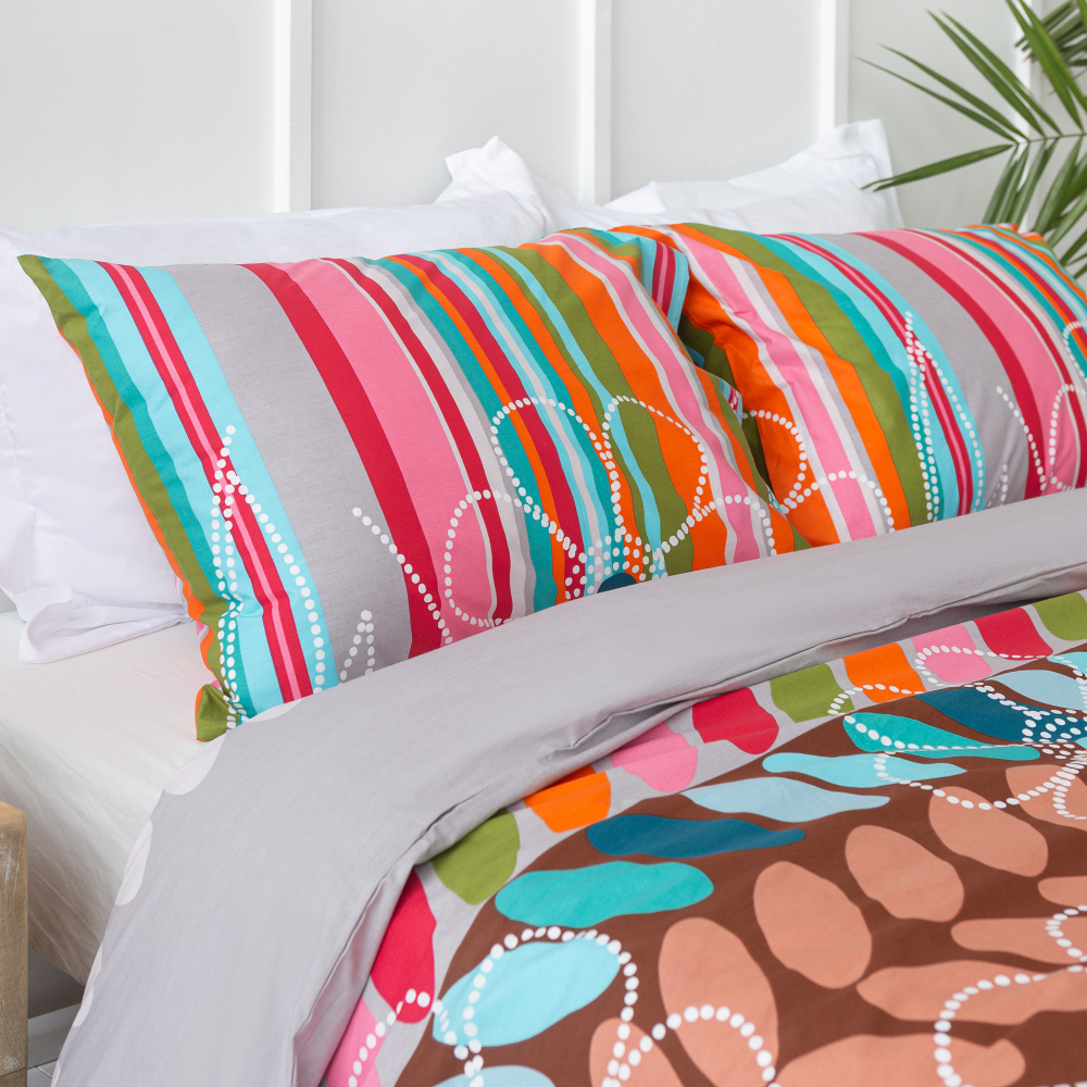 Bedding Set „Autumn“. Cotton bedding sets, 140x200 cm. Colorful bedding set with stripes and leaf pattern