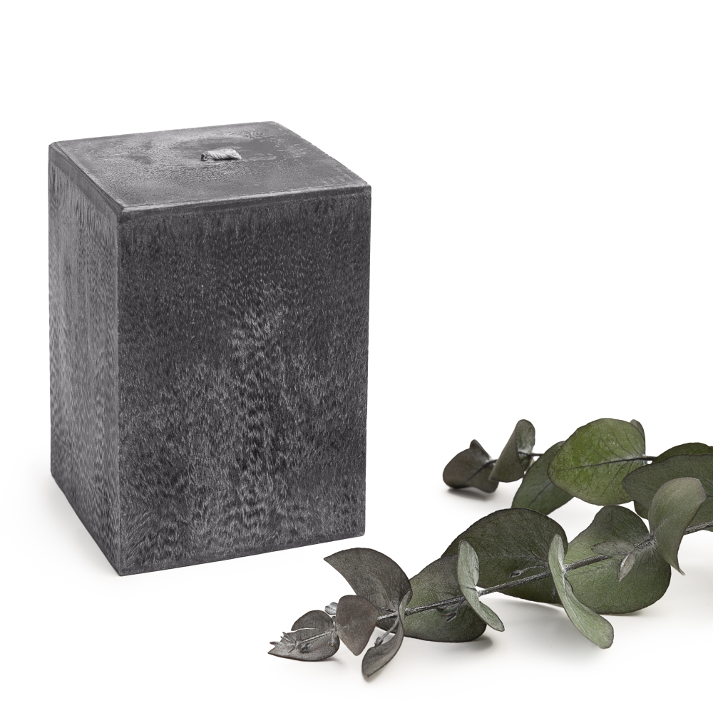 Handmade square candle “Onyx”, 1 piece.