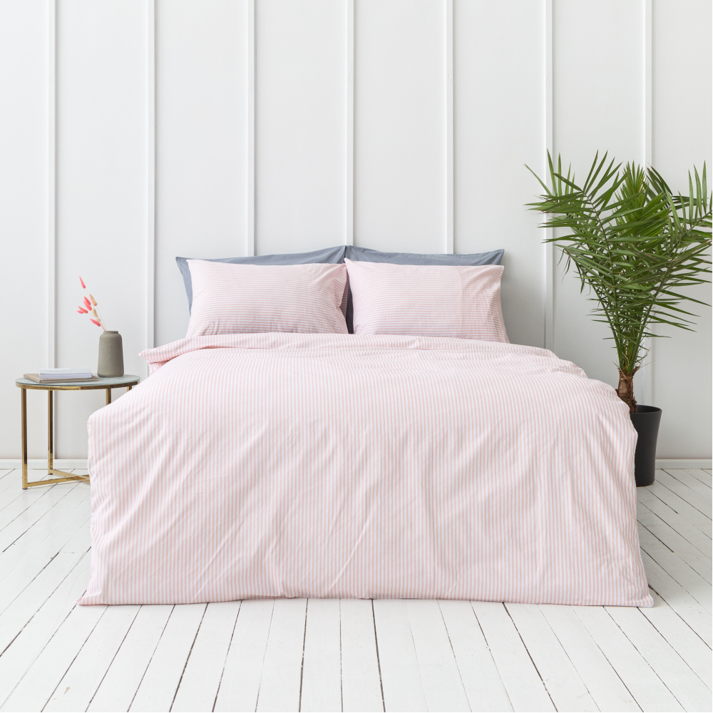 Bedding Set „Rose stripes“. Bedding sets 135x200, 140x200 cm. Classic pink bedding set for a cozy bedroom