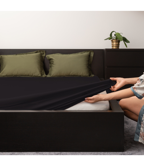 Satin fitted sheet "Midnight". Fittedsheets