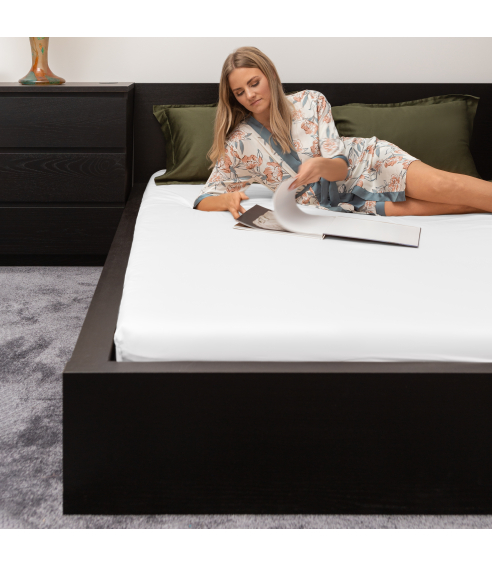 Satin fitted sheet "Classic White". Fittedsheets