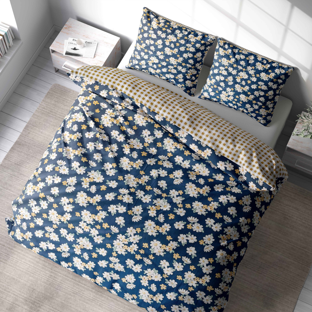 Bedding Set „Chamomile“, 140x200 cm, 150x200 cm, 160x200 cm, 180x200 cm, 200x200 cm, 200x220 cm. Bold flower pattern on a dark background