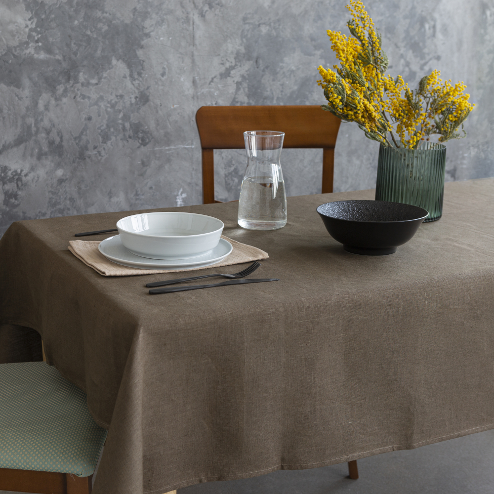 Tablecloth „Linen brown“. Linen tablecloths, 140x140 cm, 140x300 cm