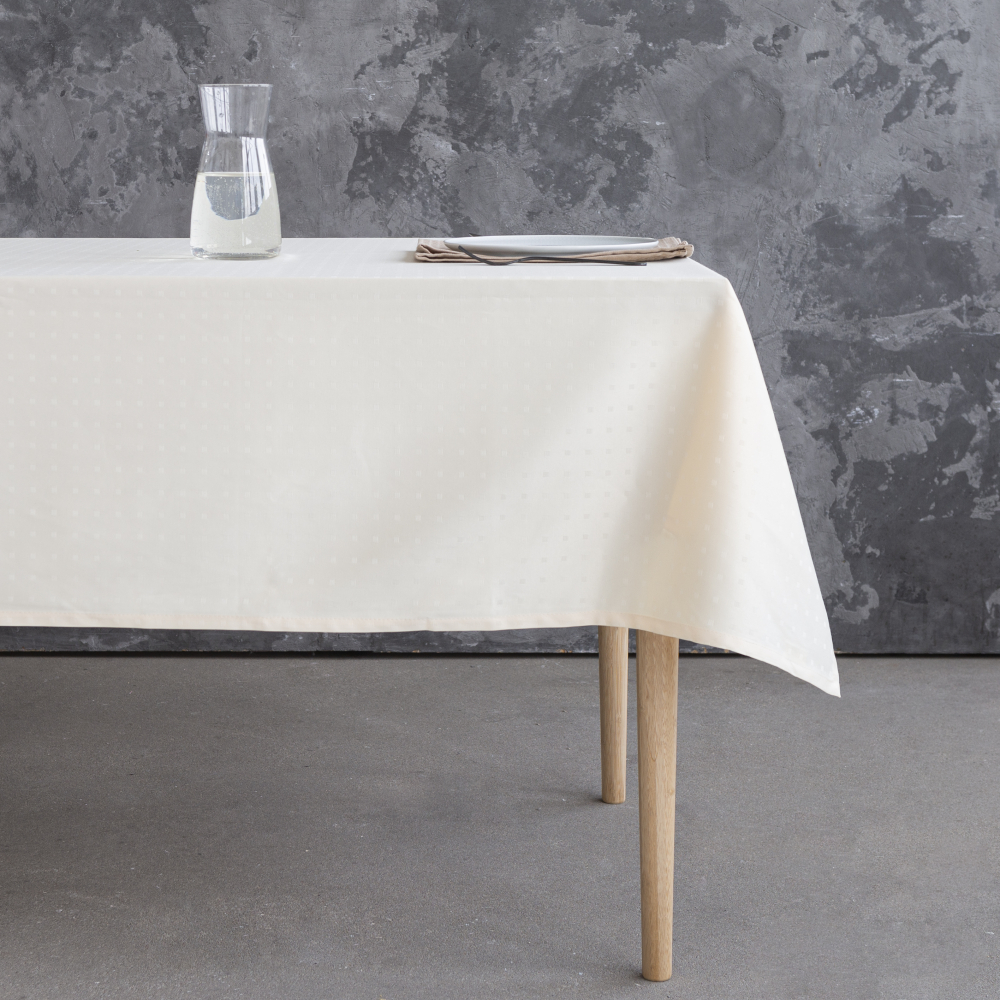 Tablecloth „Peachy square“. Cotton tablecloths, 140x240cm, 140x300 cm