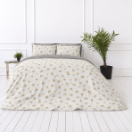 Seersucker bedding set „Sonnet“. Microfiber bedding sets, 200x200 cm, 200x220 cm. Duvet cover with scattered blossom sprigs and a grey fold-over.