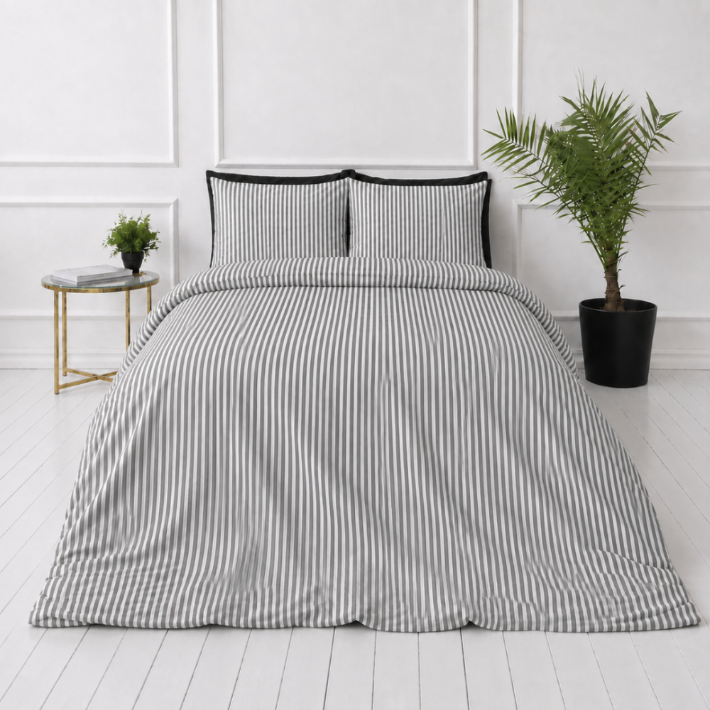 Linen Bedding Set „Linen Grey Stripes“. Bedding sets 150x200, 140x200 cm, 150x200 cm, 160x200 cm, 180x200 cm, 200x200 cm, 200x220 cm, 220x240 cm. Classic bedding set with a narrow grey and white striped pattern.