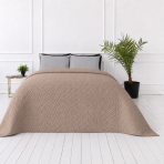 Bedspread “Bedspread Latte”. Blankets, 210x240 cm. Light brown bedspread with a subtle geometric embossed texture Bedspread “Bedspread Latte”. Blankets, 210x240 cm. Light brown bedspread with a subtle geometric embossed texture