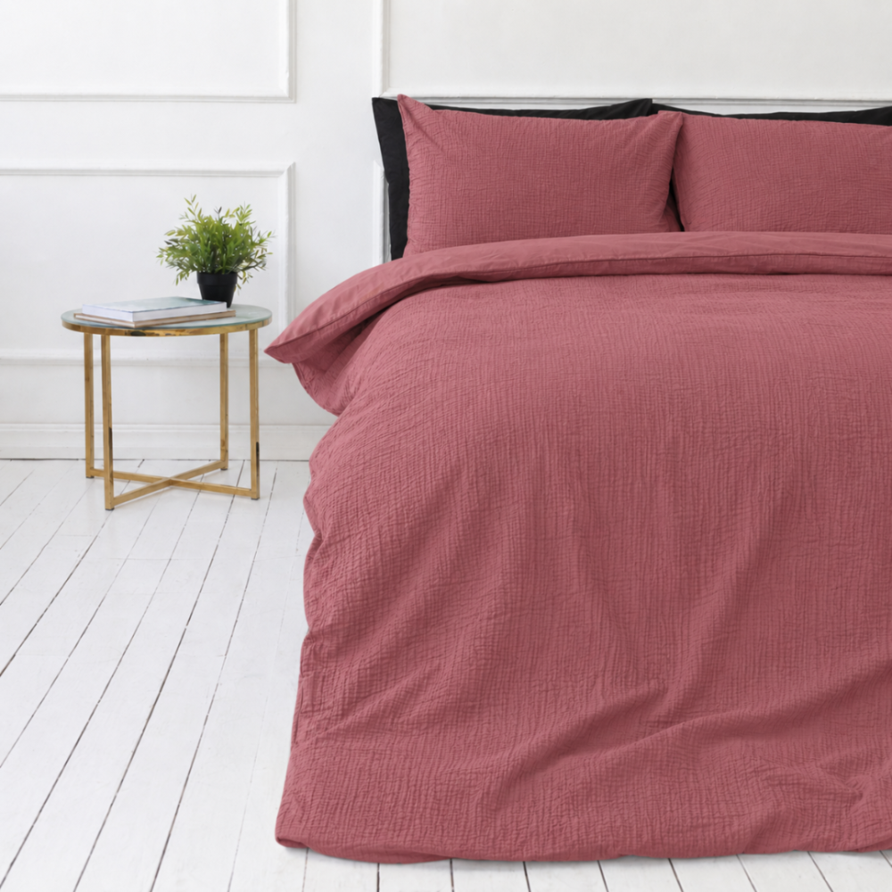 Muslin bedding set „Vintage muslin“. Bedding sets, 200x200 cm, 200x220 cm. Bedding set in muted red made from crinkled muslin Muslin bedding set „Vintage muslin“. Bedding sets, 200x200 cm, 200x220 cm. Bedding set in muted red made from crinkled muslin