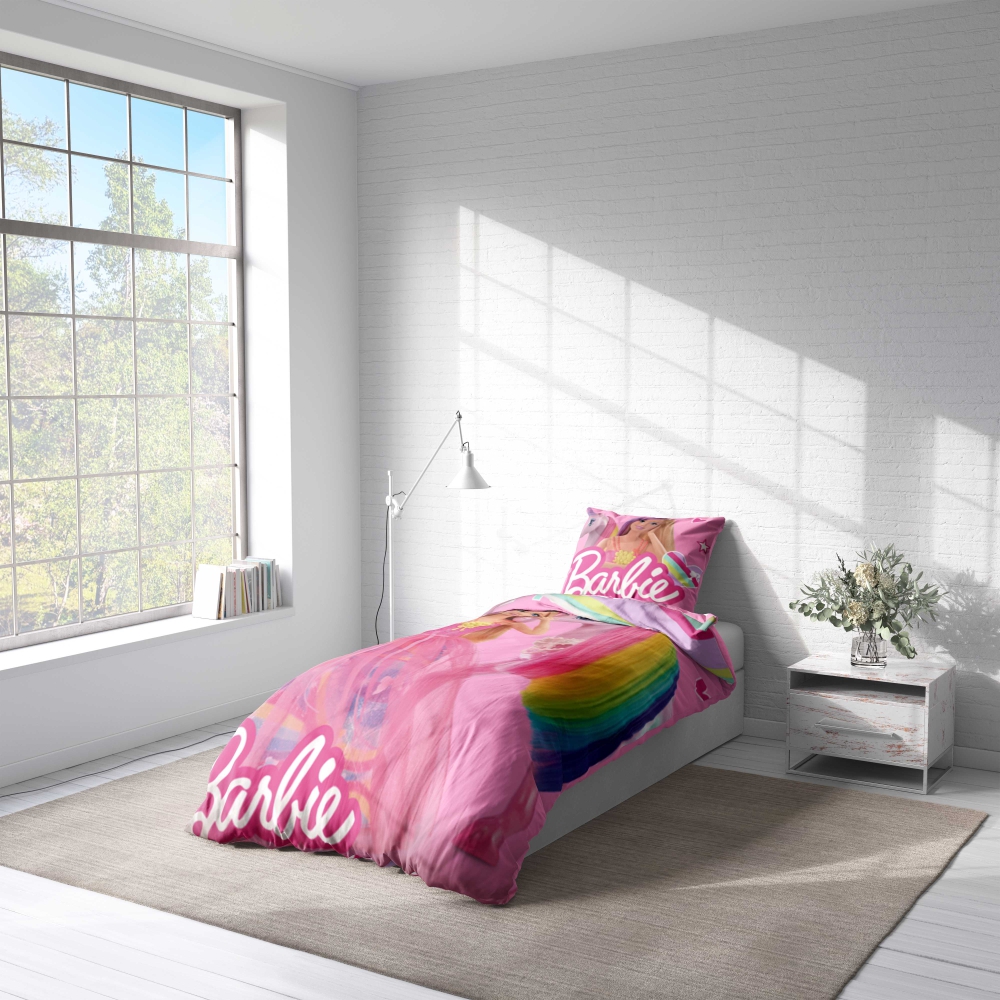 Bedding Set „Barbie“. Kids bedding, 140x200 cm. Whimsical pink bedding featuring barbie and unicorn designs.