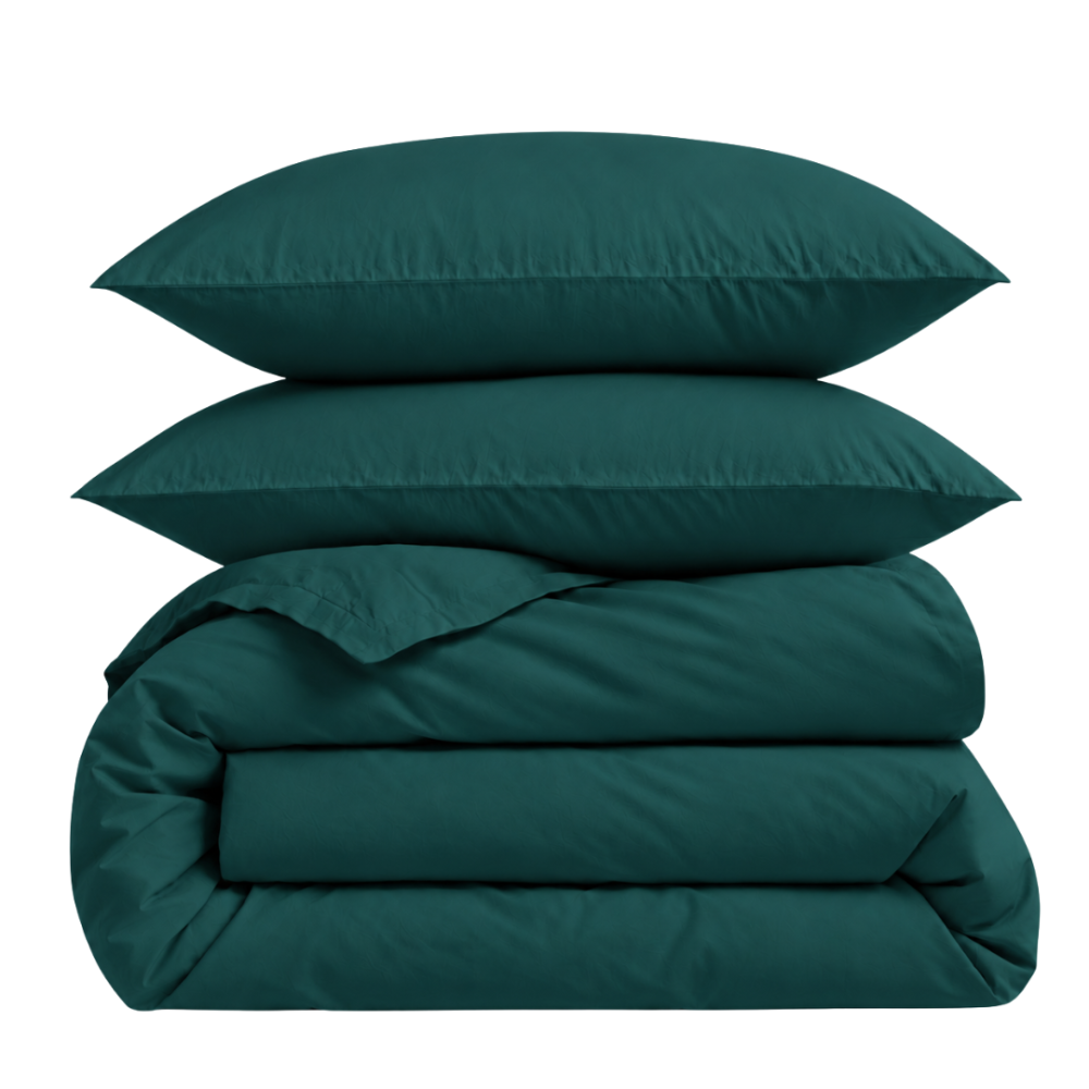 Bedding Set „Basil“. Bedding sets 155x200, 140x200 cm, 150x200 cm, 160x200 cm, 180x200 cm, 200x200 cm, 200x220 cm, 220x240 cm. Dark green solid color bedding set. Bedding Set „Basil“. Bedding sets 155x200, 140x200 cm, 150x200 cm, 160x200 cm, 180x200 cm, 200x200 cm, 200x220 cm, 220x240 cm. Dark green solid color bedding set.