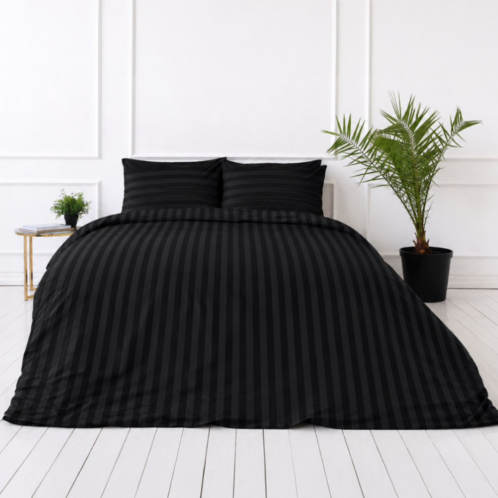 Bedding Set „Black Stripes“. Patterned bedding sets, 140x200 cm, 150x200 cm, 160x200 cm, 180x200 cm, 200x200 cm, 200x220 cm. Elegant black bedding set with subtle stripes, bringing a touch of modern luxury and comfort to your space.
