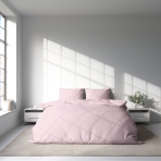 Bedding Set „Piggy“. Bedding sets 135x200, 140x200 cm, 200x200 cm, 200x220 cm, 220x240 cm. Delicate pink bedding set for a charming and inviting bedroom ambiance.