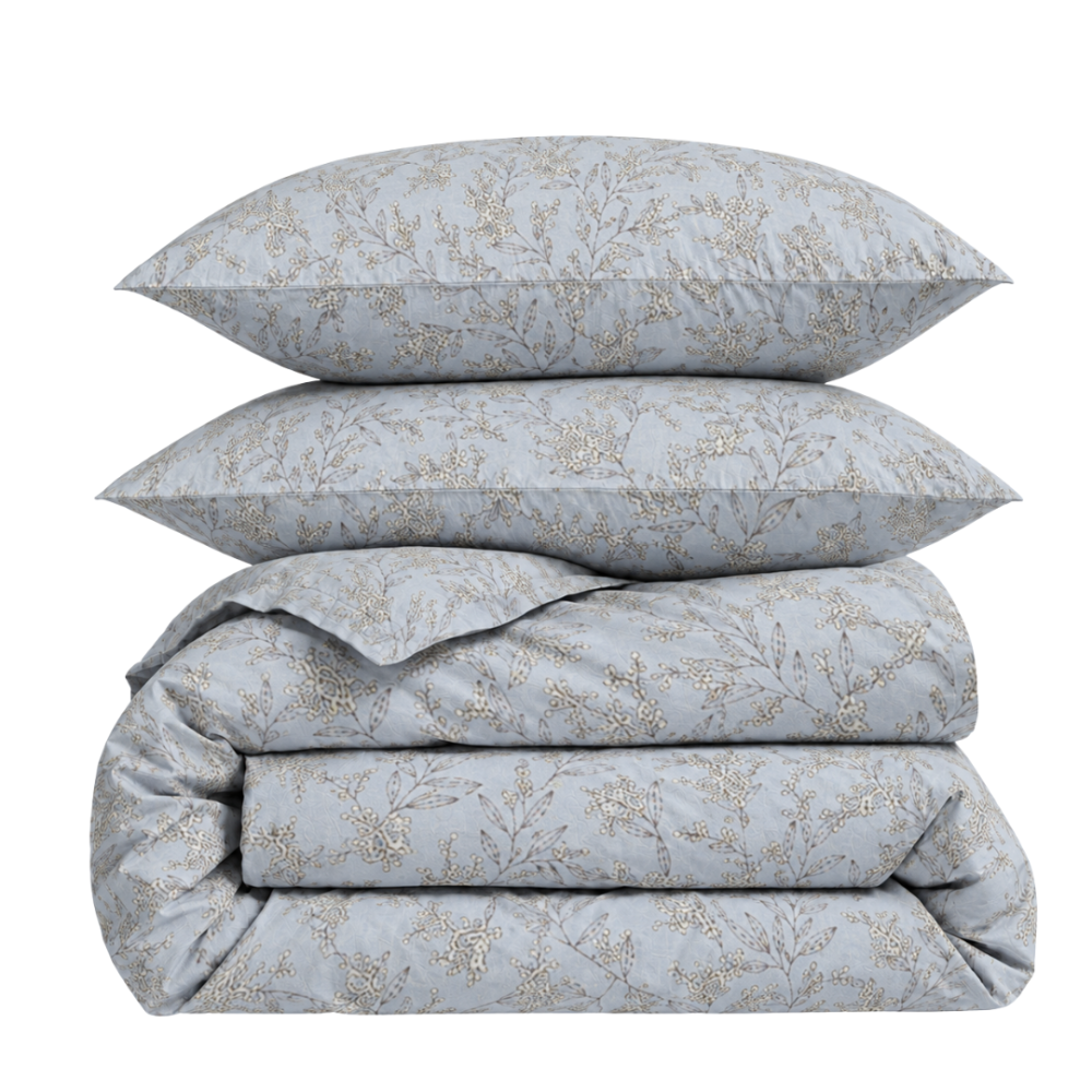 Bedding Set „Blossom“. Patterned bedding sets, 140x200 cm, 200x200 cm, 200x220 cm. Light blue-grey bedding set with a subtle sand botanical pattern. Bedding Set „Blossom“. Patterned bedding sets, 140x200 cm, 200x200 cm, 200x220 cm. Light blue-grey bedding set with a subtle sand botanical pattern.