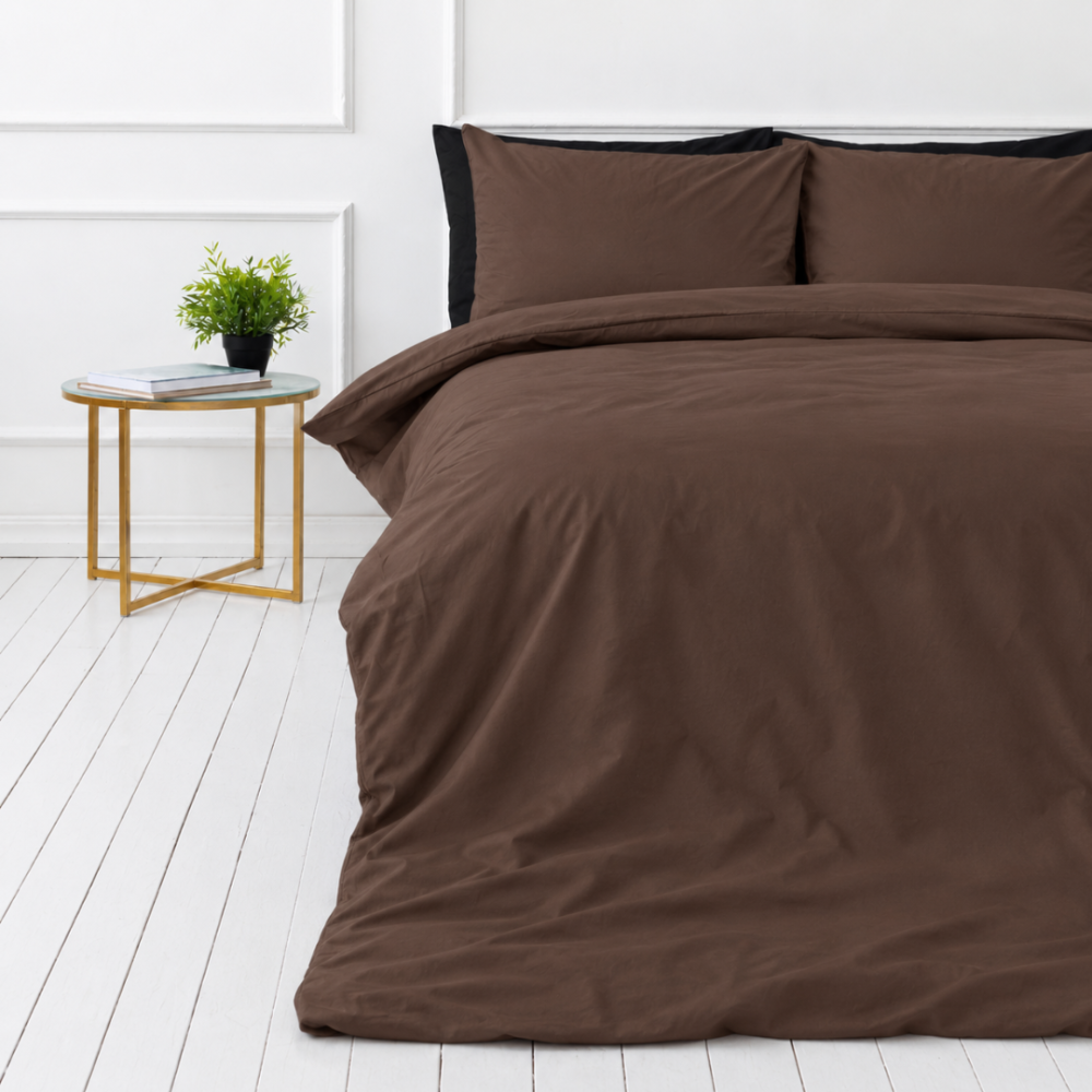 Bedding Set „Brunette“. Bedding sets 155x200, 140x200 cm, 150x200 cm, 160x200 cm, 180x200 cm, 200x200 cm, 200x220 cm, 220x240 cm. Classic brown bedding set, perfect for a bedroom aesthetic.