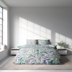 Bedding Set „Luminous“. Gray bedding sets, 160x200 cm, 200x200 cm, 200x220 cm. Elegant blue and green bedding set adorned with white branches and long leaves, creating a tranquil and fresh ambiance.