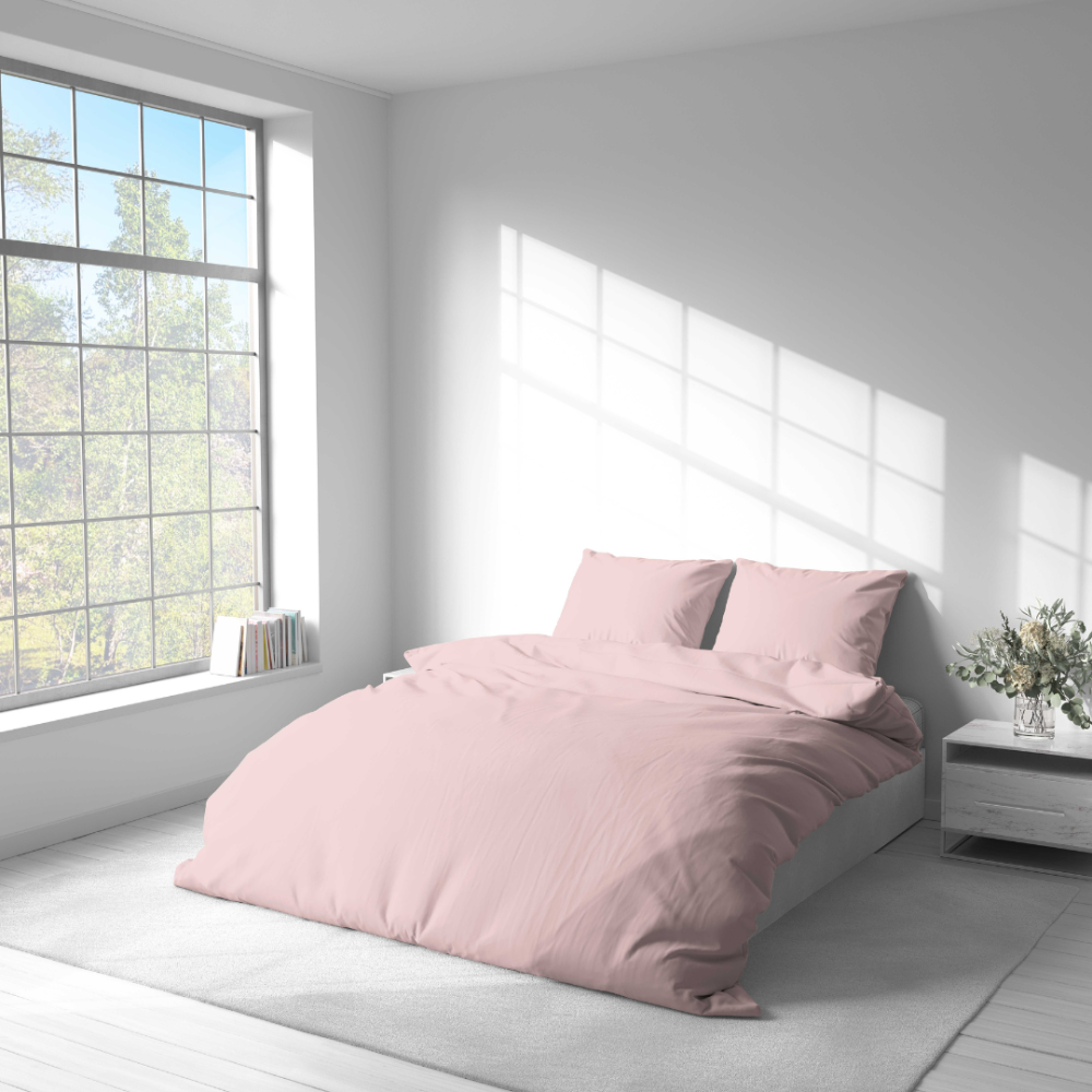 Bedding Set „Crystal pink“. Pink bedding, 140x200 cm, 200x200 cm, 200x220 cm. Blush pink bedding set for a serene ambiance.