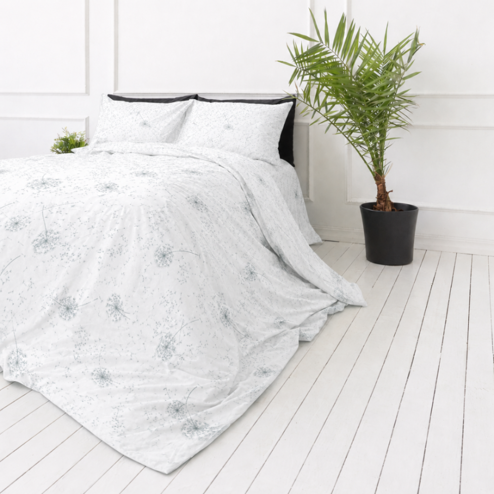 Bedding Set „Dandelion puff“. Bedding sets 155x200, 140x200 cm, 150x200 cm, 160x200 cm, 180x200 cm, 200x200 cm, 200x220 cm. Sophisticated white bedding set adorned with silver dandelion puffs, offering a dreamy and tranquil vibe. Bedding Set „Dandelion puff“. Bedding sets 155x200, 140x200 cm, 150x200 cm, 160x200 cm, 180x200 cm, 200x200 cm, 200x220 cm. Sophisticated white bedding set adorned with silver dandelion puffs, offering a dreamy and tranquil vibe.