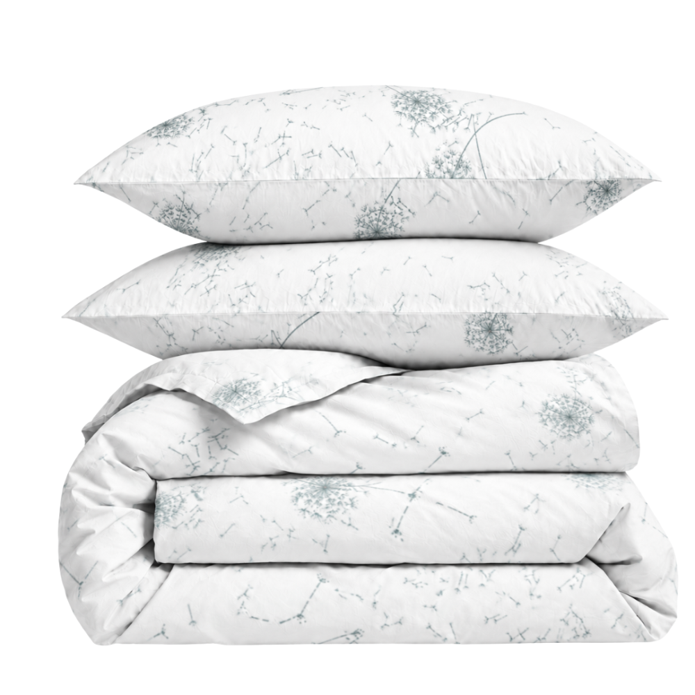 Bedding Set „Dandelion puff“. Bedding sets 155x200, 140x200 cm, 150x200 cm, 160x200 cm, 180x200 cm, 200x200 cm, 200x220 cm. Elegant white bedding set featuring silver dandelion puffs, creating a whimsical and serene atmosphere. Bedding Set „Dandelion puff“. Bedding sets 155x200, 140x200 cm, 150x200 cm, 160x200 cm, 180x200 cm, 200x200 cm, 200x220 cm. Elegant white bedding set featuring silver dandelion puffs, creating a whimsical and serene atmosphere.