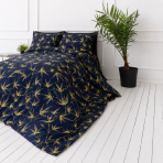 Bedding Set „Dawn Botanical“. Bedding sets 135x200, 140x200 cm, 150x200 cm, 160x200 cm, 180x200 cm, 200x200 cm, 200x220 cm, 220x240 cm. Elegant dark blue bedding set with intricate yellow branch patterns, perfect for a stylish and serene bedroom. Bedding Set „Dawn Botanical“. Bedding sets 135x200, 140x200 cm, 150x200 cm, 160x200 cm, 180x200 cm, 200x200 cm, 200x220 cm, 220x240 cm. Elegant dark blue bedding set with intricate yellow branch patterns, perfect for a stylish and serene bedroom.