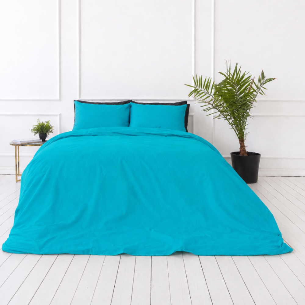Bedding Set „Dreamy Waters“. Bedding sets 135x200, 140x200 cm, 150x200 cm, 160x200 cm, 180x200 cm, 200x200 cm, 200x220 cm, 220x240 cm. Soft cyan bedding set featuring a clean and crisp design, ideal for adding a modern yet calming vibe to your bedroom decor.