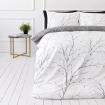 Bedding Set „Woodland Gray“. Patterned bedding sets, 140x200 cm, 200x200 cm, 200x220 cm. White bedding with a subtle grey tree branch pattern Bedding Set „Woodland Gray“. Patterned bedding sets, 140x200 cm, 200x200 cm, 200x220 cm. White bedding with a subtle grey tree branch pattern