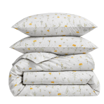 Bedding Set „Enigma“. Bedding sets 155x200, 100x140 cm, 140x200 cm, 150x200 cm, 160x200 cm, 180x200 cm, 200x200 cm, 200x220 cm, 220x240 cm. Bright white bedding set with a delicate pattern of yellow and grayish-blue wildflowers. Bedding Set „Enigma“. Bedding sets 155x200, 100x140 cm, 140x200 cm, 150x200 cm, 160x200 cm, 180x200 cm, 200x200 cm, 200x220 cm, 220x240 cm. Bright white bedding set with a delicate pattern of yellow and grayish-blue wildflowers.