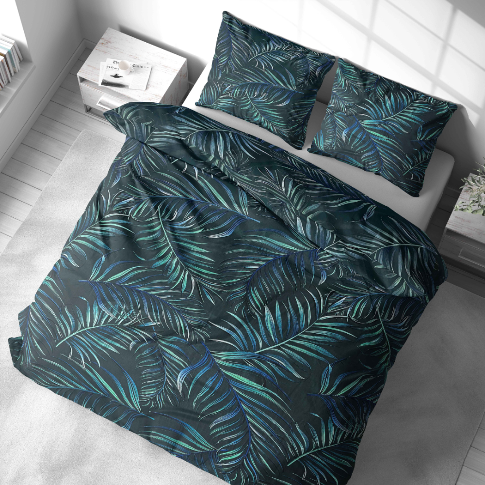 Bedding Set „Fern Whisper“. Green bedding set, 140x200 cm, 150x200 cm, 160x200 cm, 180x200 cm, 200x200 cm, 200x220 cm, 220x240 cm. Dark green bedding set showcasing lush fern leaves, ideal for a calming and organic look in any sleeping area.