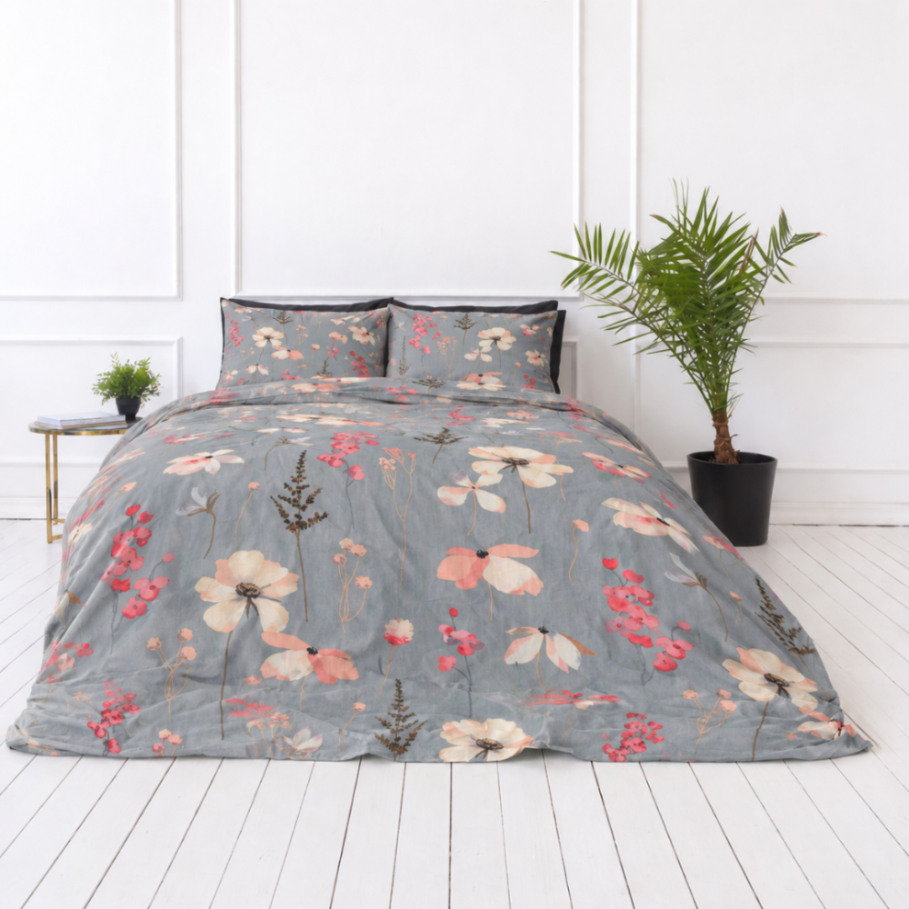 Bedding Set „Fleurine“. Bedding sets 155x200, 140x200 cm, 150x200 cm, 160x200 cm, 180x200 cm, 200x200 cm, 200x220 cm, 220x240 cm. Grey bedding set with watercolor-style flowers and branches Bedding Set „Fleurine“. Bedding sets 155x200, 140x200 cm, 150x200 cm, 160x200 cm, 180x200 cm, 200x200 cm, 200x220 cm, 220x240 cm. Grey bedding set with watercolor-style flowers and branches