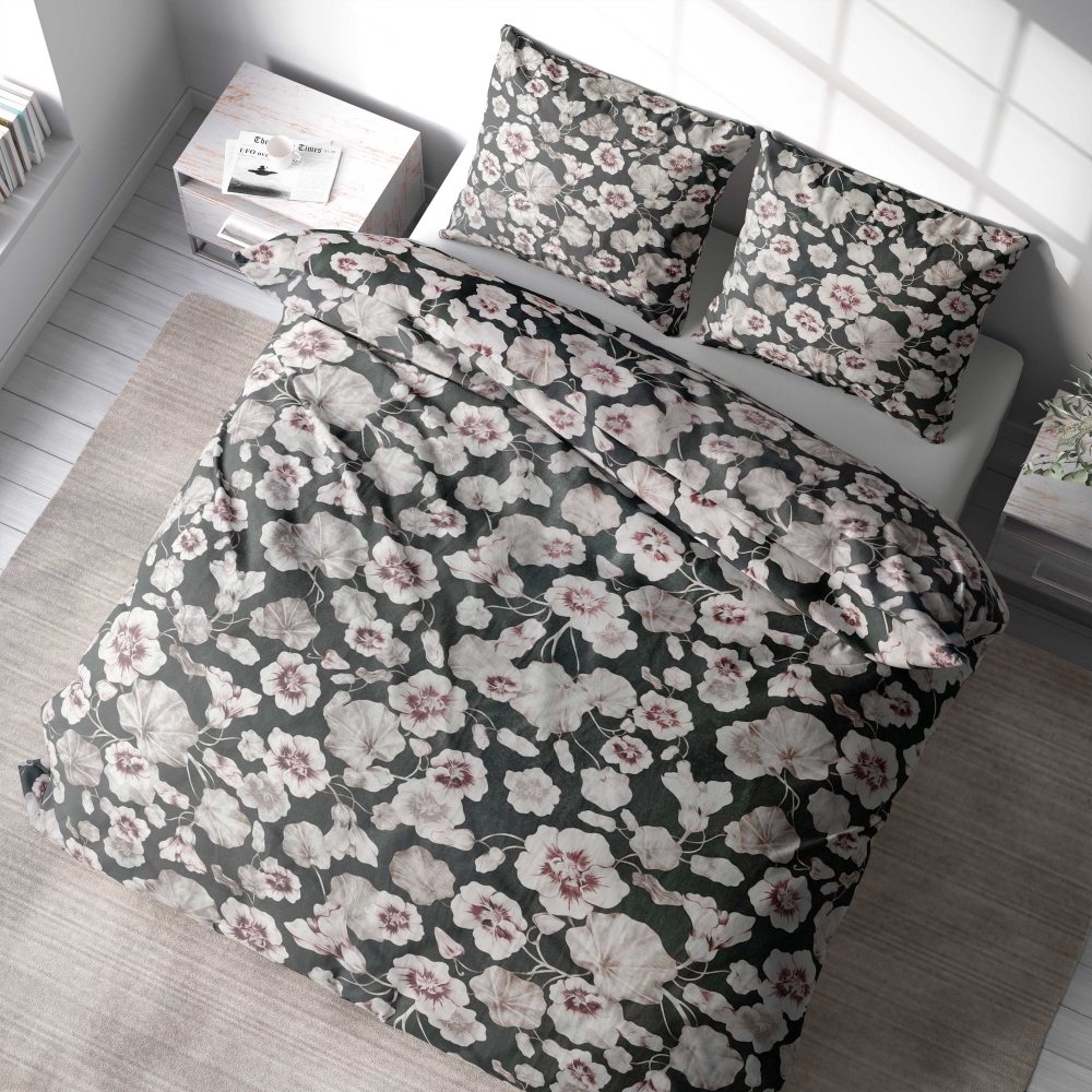 Bedding Set „Floret“. Bedding sets 155x200, 140x200 cm, 150x200 cm, 160x200 cm, 180x200 cm, 200x200 cm, 200x220 cm, 220x240 cm. Chic dark grey bedding adorned with delicate brownish flower petals.