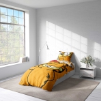 Bedding Set „Garfield“. Kids bedding, 140x200 cm. Whimsical orange bedding featuring a prominent garfield character.
