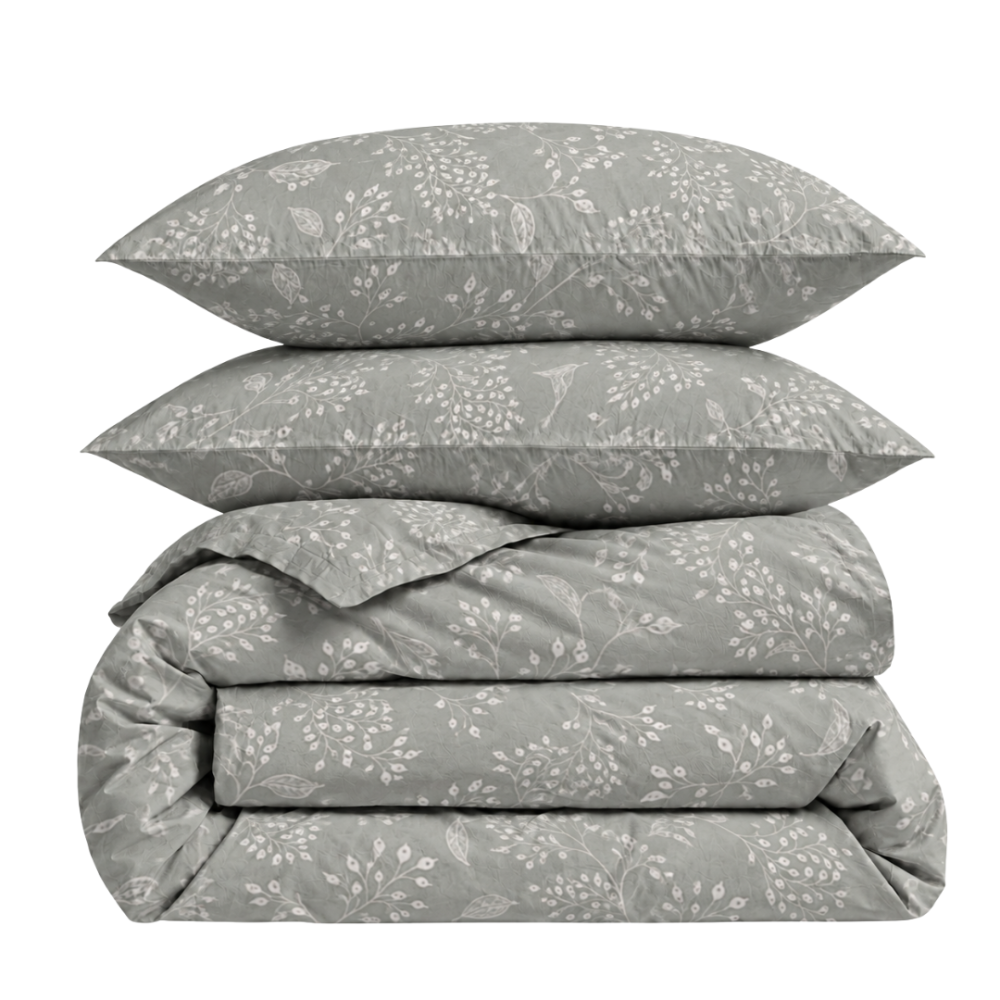 Bedding Set „Grandiflora“. Gray bedding sets, 140x200 cm, 200x200 cm, 200x220 cm. The design of the bedding set features a grey background with small white botanical ornaments – branches and leaves. Bedding Set „Grandiflora“. Gray bedding sets, 140x200 cm, 200x200 cm, 200x220 cm. The design of the bedding set features a grey background with small white botanical ornaments – branches and leaves.