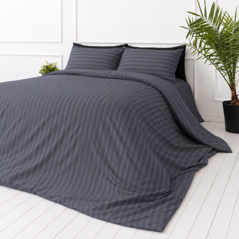 Bedding Set „Iron Stripes“. Gray bedding sets, 140x200 cm, 150x200 cm, 160x200 cm, 180x200 cm, 200x200 cm, 200x220 cm. Softly shimmering dark grey bedding set with vertical stripes, perfectly suited for any bedroom interior.