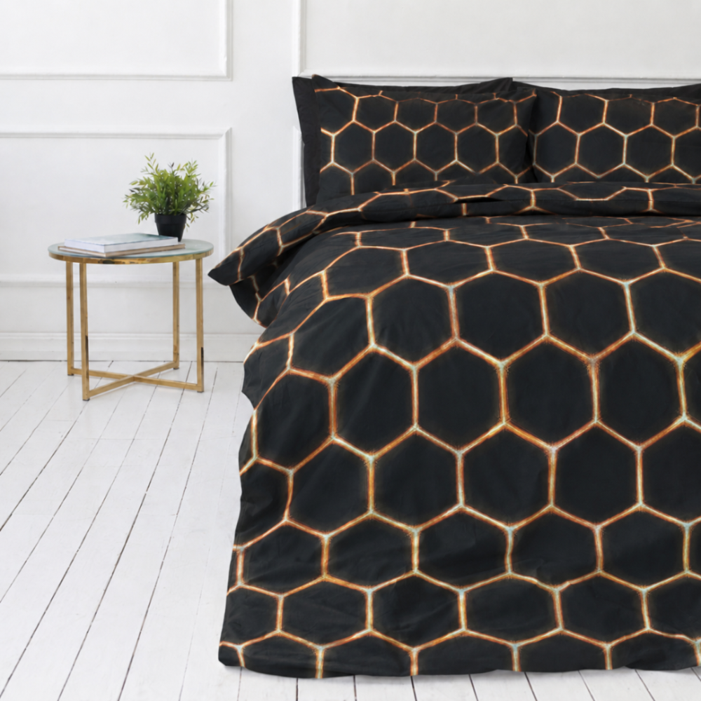Bedding Set „Lavahive“. Black bedding sets, 140x200 cm, 150x200 cm, 160x200 cm, 180x200 cm, 200x200 cm, 200x220 cm. Stylish black bedding set featuring hive-like sparks design. Bedding Set „Lavahive“. Black bedding sets, 140x200 cm, 150x200 cm, 160x200 cm, 180x200 cm, 200x200 cm, 200x220 cm. Stylish black bedding set featuring hive-like sparks design.