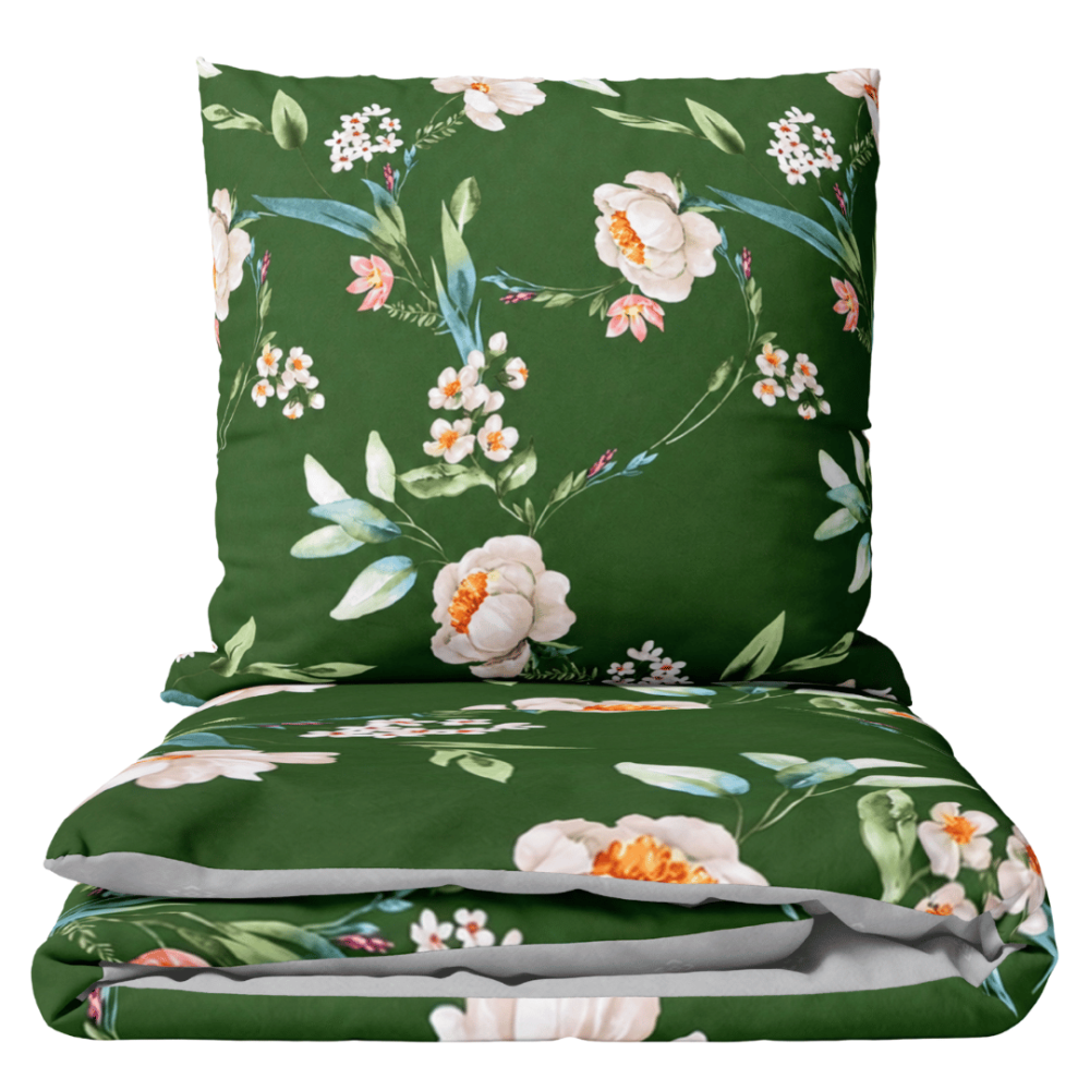 Double duvet cover sets „Liana“. Flannel bedding sets, 200x200 cm, 200x220 cm. Dark green bedding set with soft cream floral motifs. Double duvet cover sets „Liana“. Flannel bedding sets, 200x200 cm, 200x220 cm. Dark green bedding set with soft cream floral motifs.