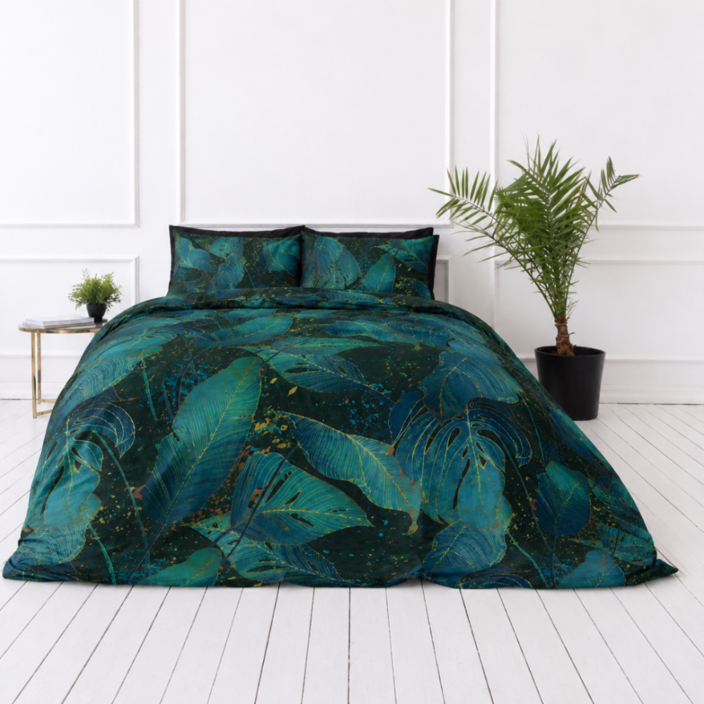 Bedding Set „Luminare“. Bedding sets 155x200, 140x200 cm, 150x200 cm, 160x200 cm, 180x200 cm, 200x200 cm, 200x220 cm, 220x240 cm. Deep green bedding with exotic leaf ornament.